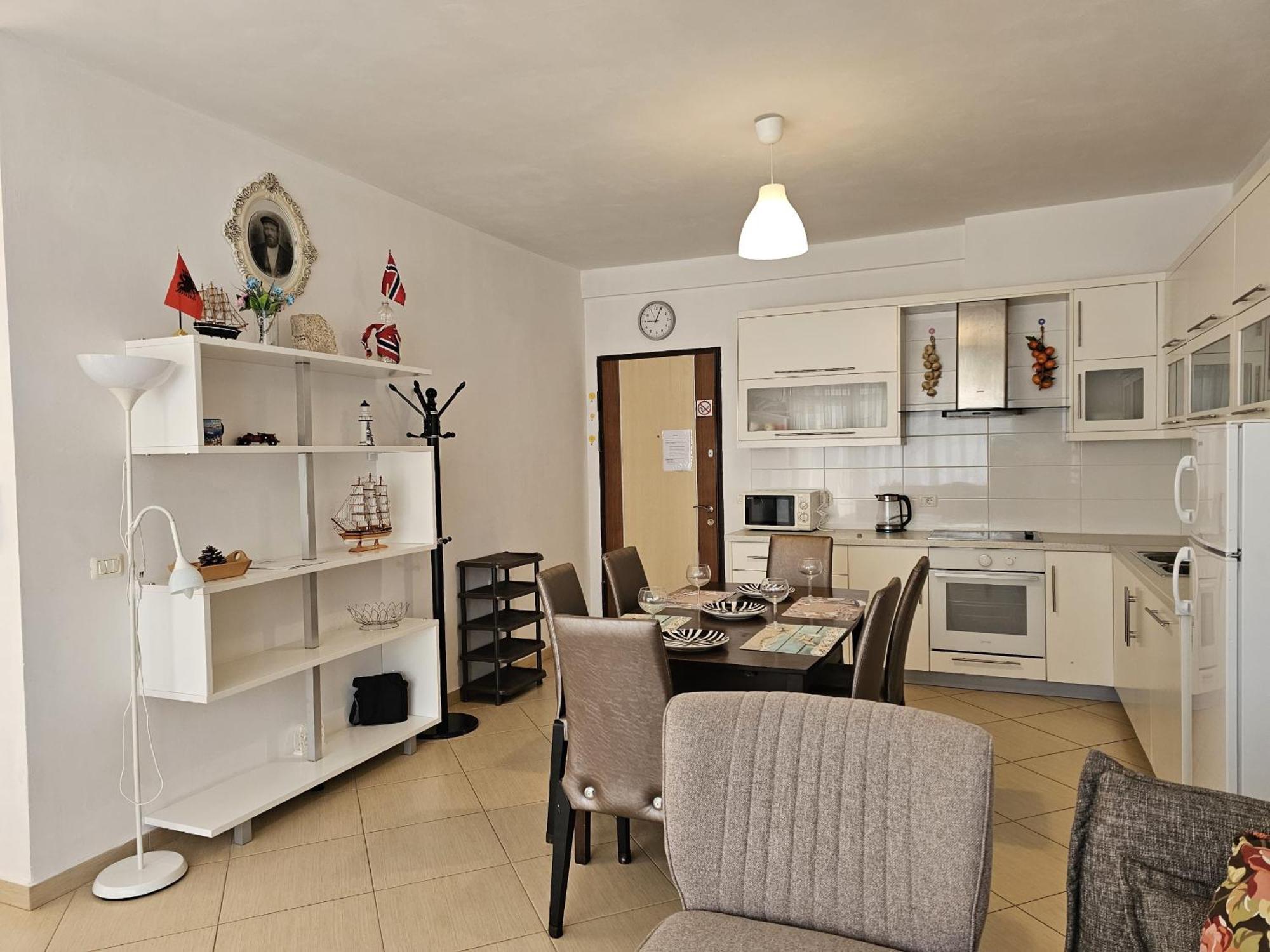 Svein Apartment Sarande Exterior photo