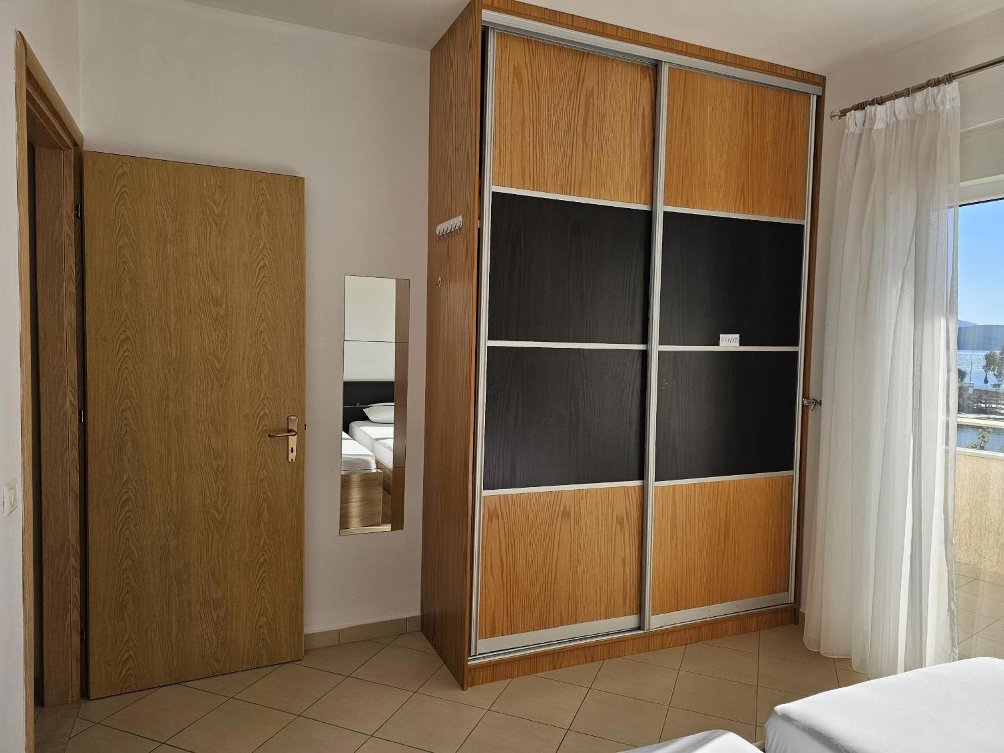 Svein Apartment Sarande Exterior photo