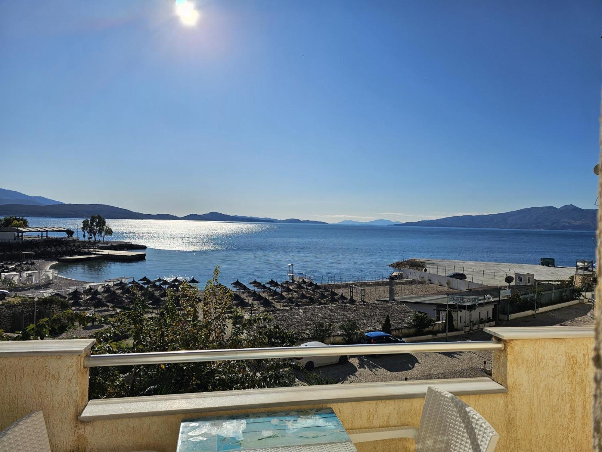 Svein Apartment Sarande Exterior photo